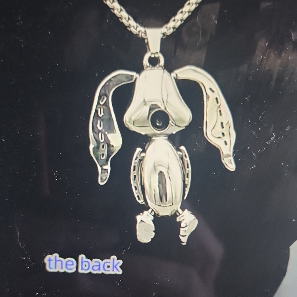 Moveable Rabbit 🐰 Pendant Necklace - Picture 4 of 7